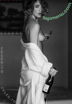 Viktoria Yarova / vi_blabla nude photo #0064