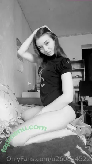  nude photo #0006