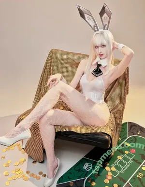 Vikuli / ViKU猫梨梨 / Viku_Li / favoritelittlesecret nude photo #0038