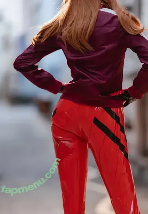 Vikuli / ViKU猫梨梨 / Viku_Li / favoritelittlesecret nude photo #0087