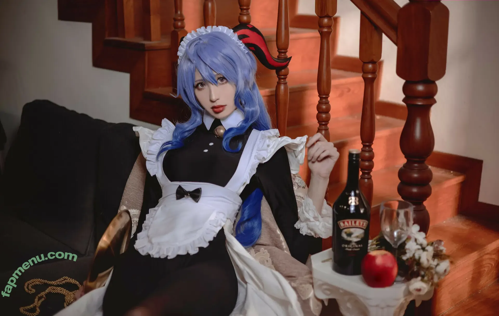 Vikuli nude photo #0015 (ViKU猫梨梨 / Viku_Li / favoritelittlesecret)