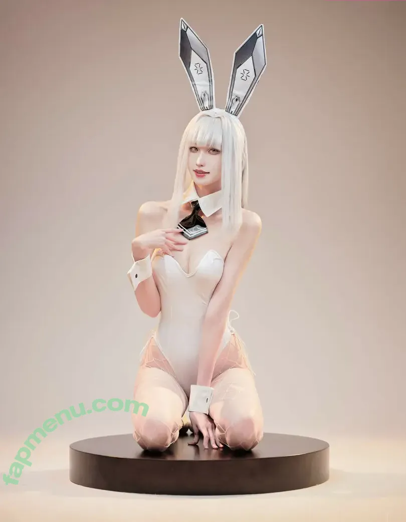 Vikuli nude photo #0040 (ViKU猫梨梨 / Viku_Li / favoritelittlesecret)