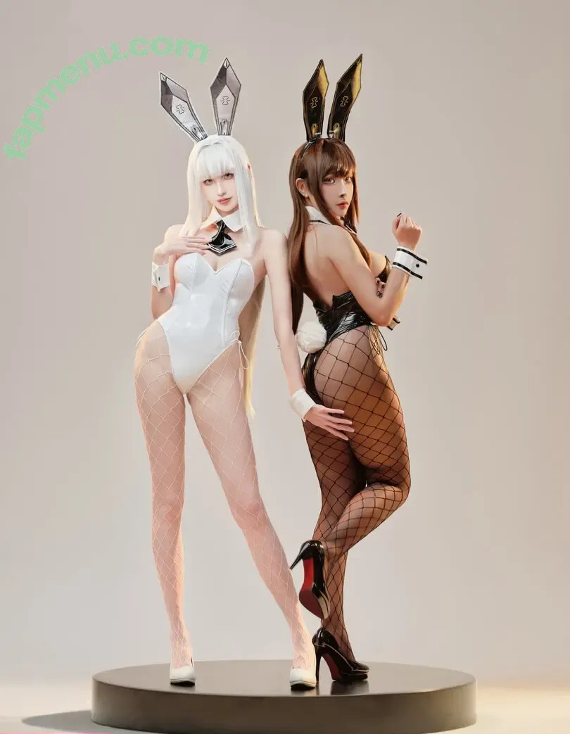 Vikuli nude photo #0044 (ViKU猫梨梨 / Viku_Li / favoritelittlesecret)