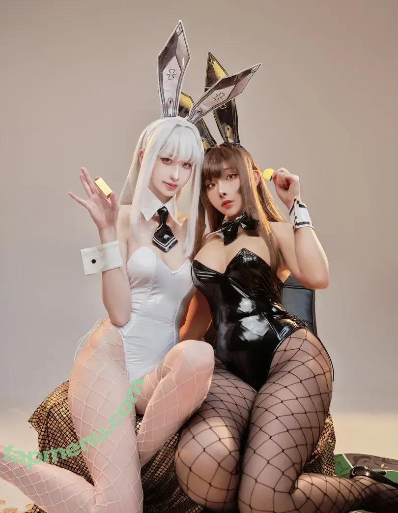 Vikuli nude photo #0050 (ViKU猫梨梨 / Viku_Li / favoritelittlesecret)