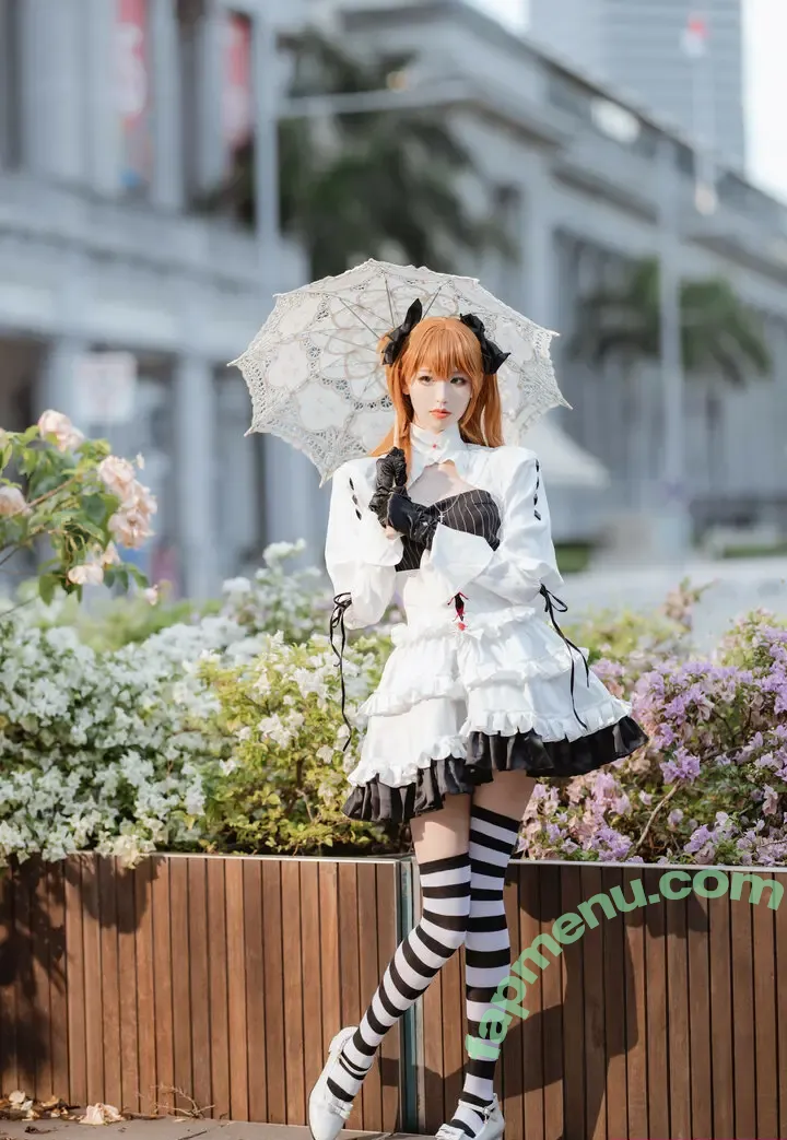 Vikuli nude photo #0073 (ViKU猫梨梨 / Viku_Li / favoritelittlesecret)