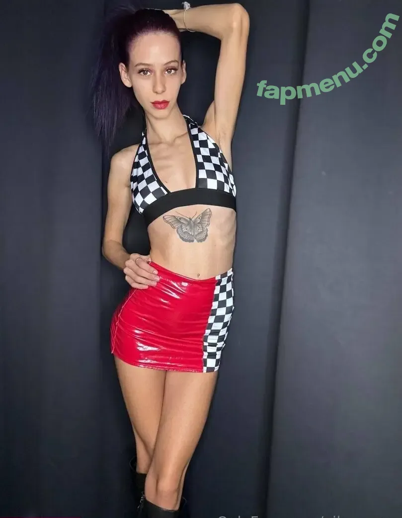 vikyvegas nude photo #0035 (vikyvegas)