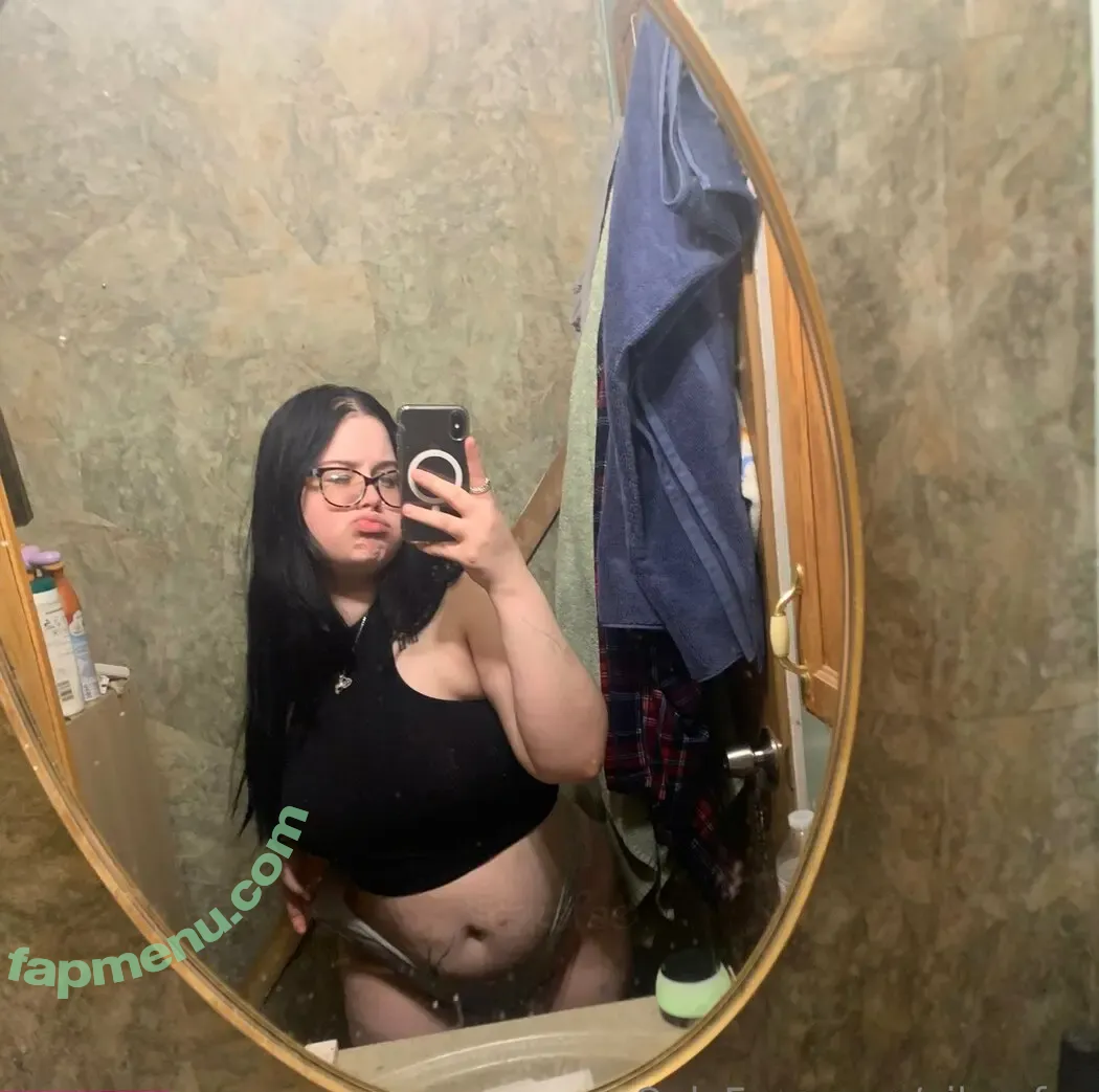 vilarafae nude photo #0008 (vilarafaee)