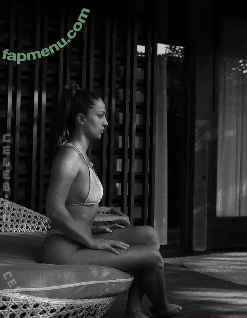 Vildan Cirpan nude photo #0235 (vildan.cirpan)