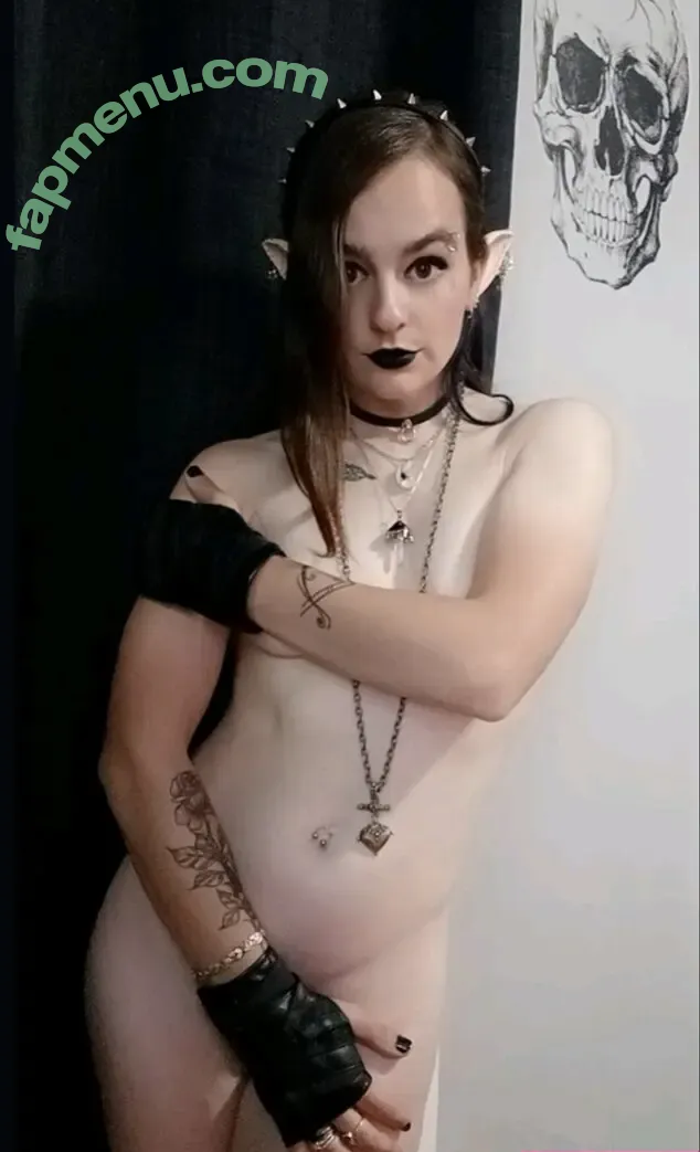 villageofbree nude photo #0040 (Bree Pedersen / villageofbree_)