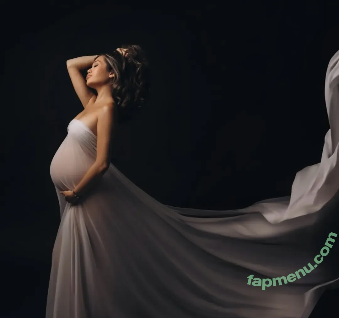 Vina Sky nude photo #0027 (vinaskyfanpage / vinaskyy)