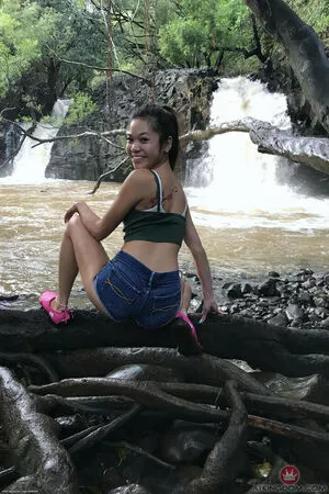 Vina Sky / vinaskyfanpage / vinaskyy nude photo #0949