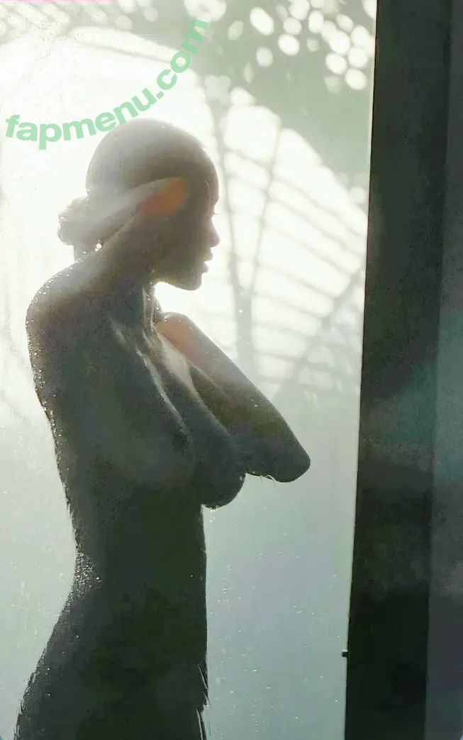 Vinetrria Vinetria nude photo #0096 (vinetrria / vinettria)