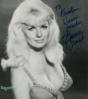 Vintage English Pinups / pinup_vintage_gallery nude photo #0097