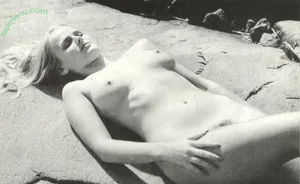 Vintage English Pinups / pinup_vintage_gallery nude photo #0195