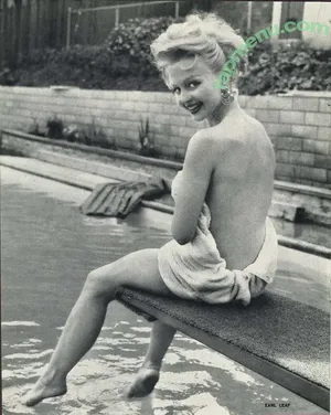 Vintage English Pinups / pinup_vintage_gallery nude photo #0374