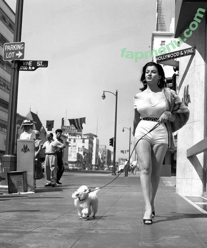 Vintage English Pinups nude photo #0618 (pinup_vintage_gallery)