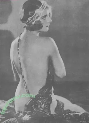 Vintage Sexy Celebs / vintagemoviestars nude photo #0806