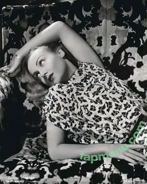 Vintage Sexy Celebs / vintagemoviestars nude photo #0813