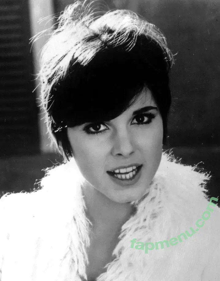 Vintage Sexy Celebs nude photo #0853 (vintagemoviestars)