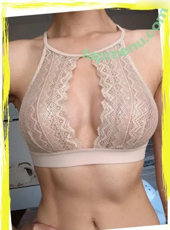 Vinted/eBay nude photo #5142 (Vinted/eBay)