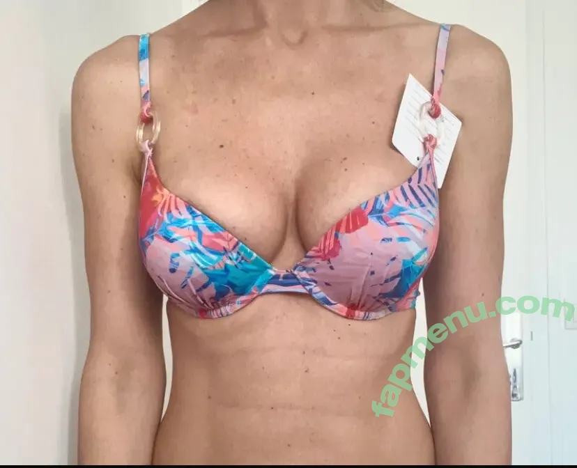 Vinted/eBay nude photo #5230 (Vinted/eBay)