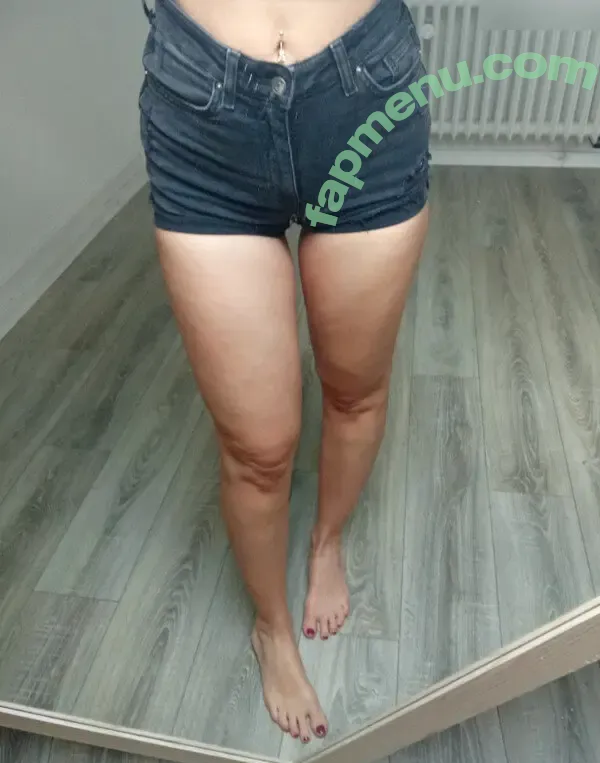 Vinted/eBay nude photo #5534 (Vinted/eBay)