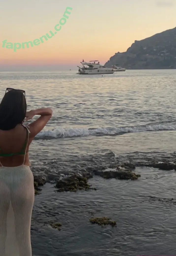 Vinted/eBay nude photo #5560 (Vinted/eBay)