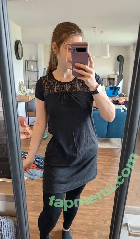 Vinted/eBay nude photo #5912 (Vinted/eBay)