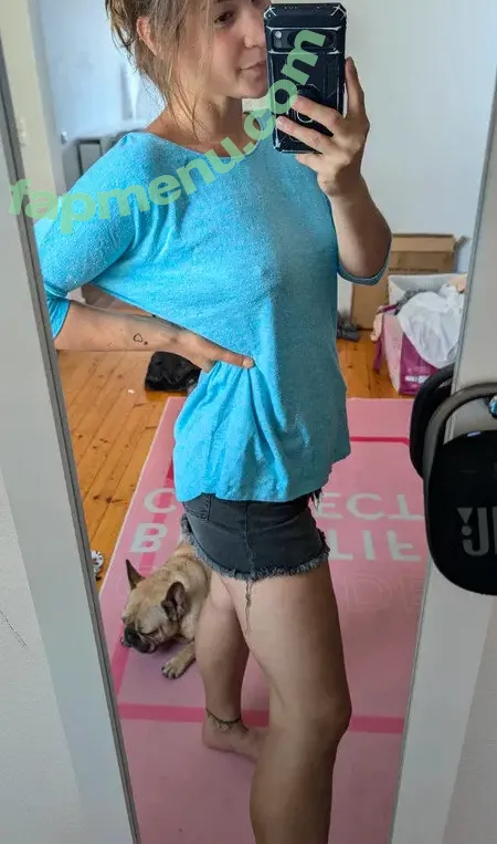 Vinted/eBay nude photo #5924 (Vinted/eBay)