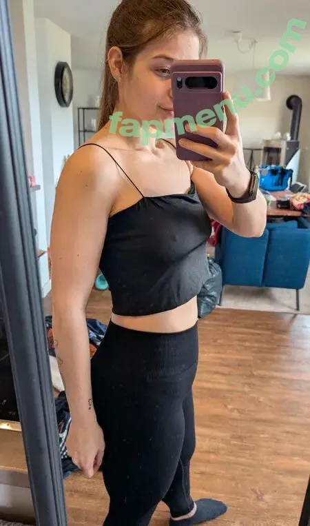 Vinted/eBay nude photo #5932 (Vinted/eBay)