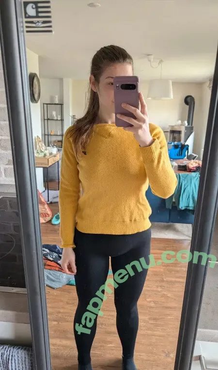 Vinted/eBay nude photo #5935 (Vinted/eBay)