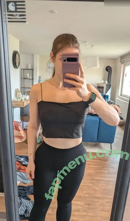 Vinted/eBay nude photo #5942 (Vinted/eBay)