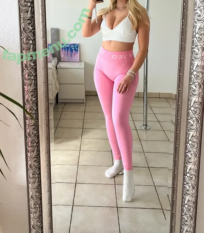 Vinted/eBay nude photo #6028 (Vinted/eBay)