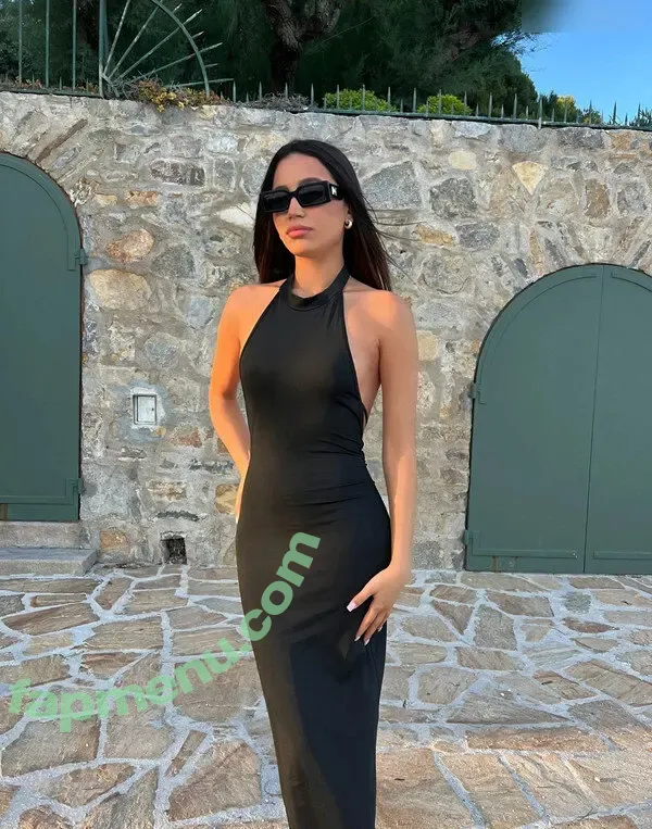 Vinted/eBay nude photo #6107 (Vinted/eBay)