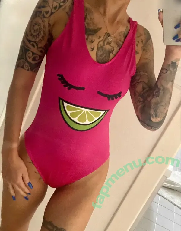 Vinted/eBay nude photo #6408 (Vinted/eBay)