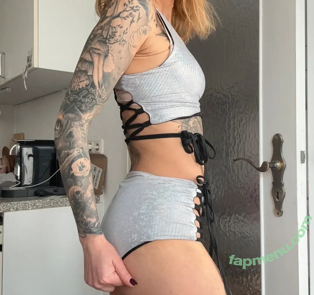 Vinted/eBay nude photo #6409 (Vinted/eBay)