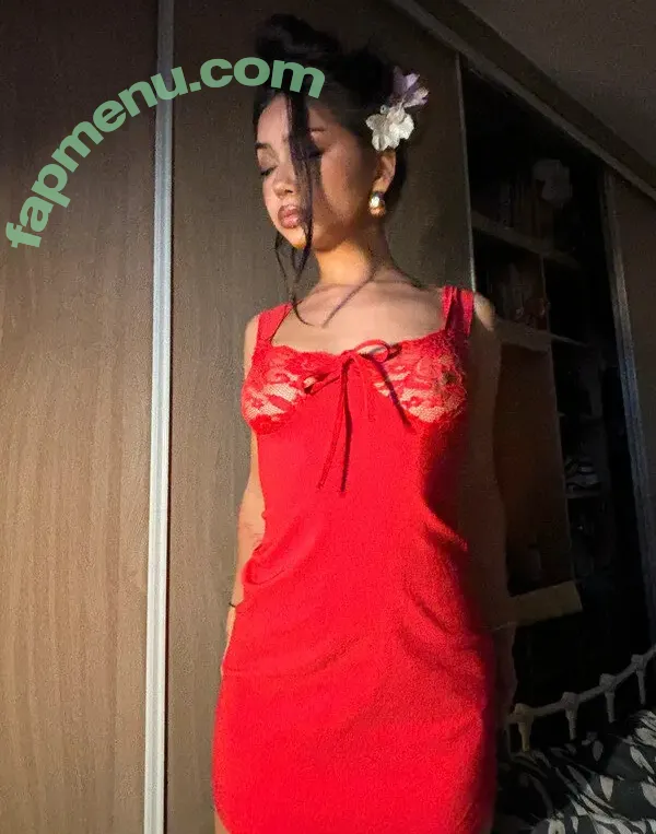 Vinted/eBay nude photo #6418 (Vinted/eBay)