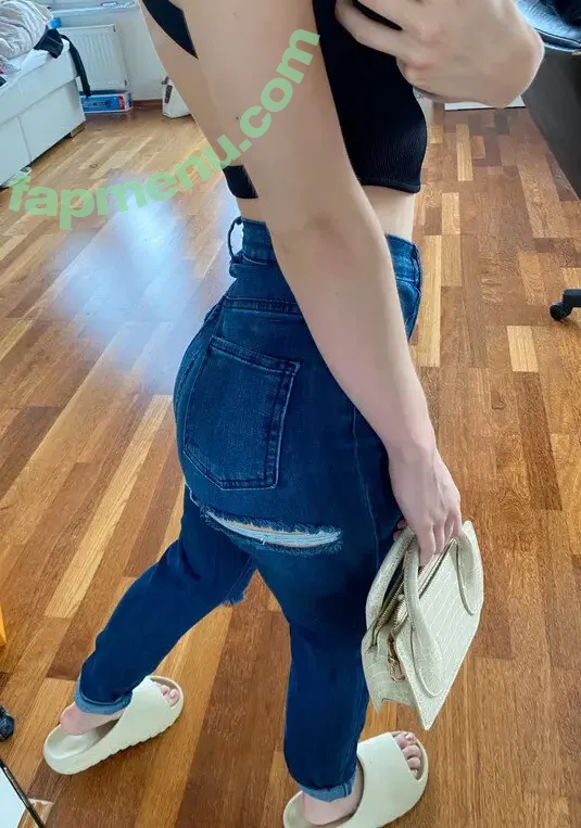 Vinted/eBay nude photo #6467 (Vinted/eBay)