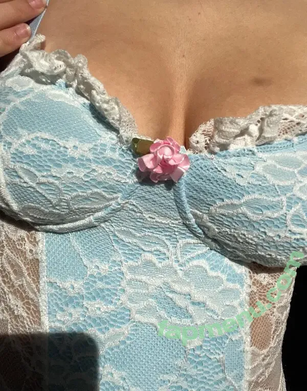 Vinted/eBay nude photo #6565 (Vinted/eBay)