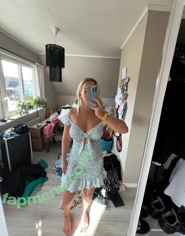 Vinted/eBay nude photo #6772 (Vinted/eBay)