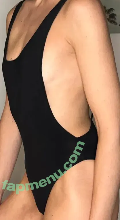 Vinted/eBay nude photo #6908 (Vinted/eBay)