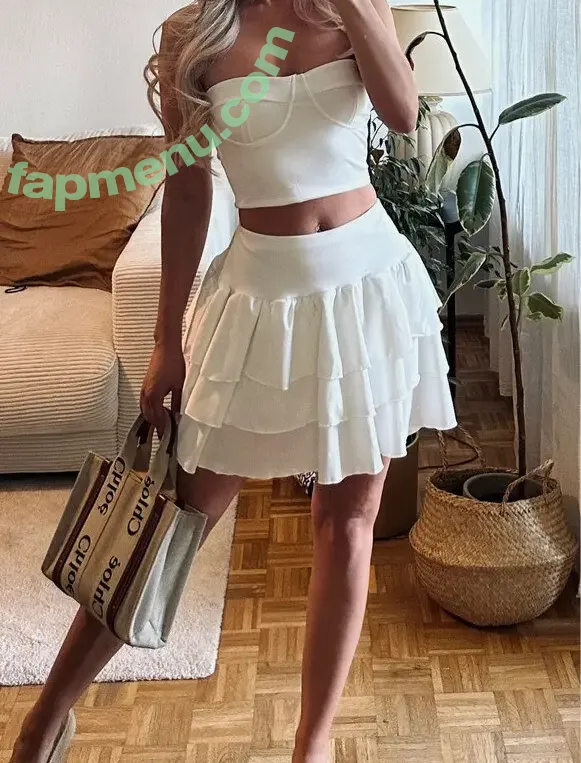 Vinted/eBay nude photo #6925 (Vinted/eBay)