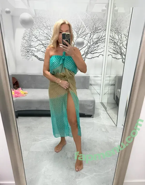 Vinted/eBay nude photo #6954 (Vinted/eBay)