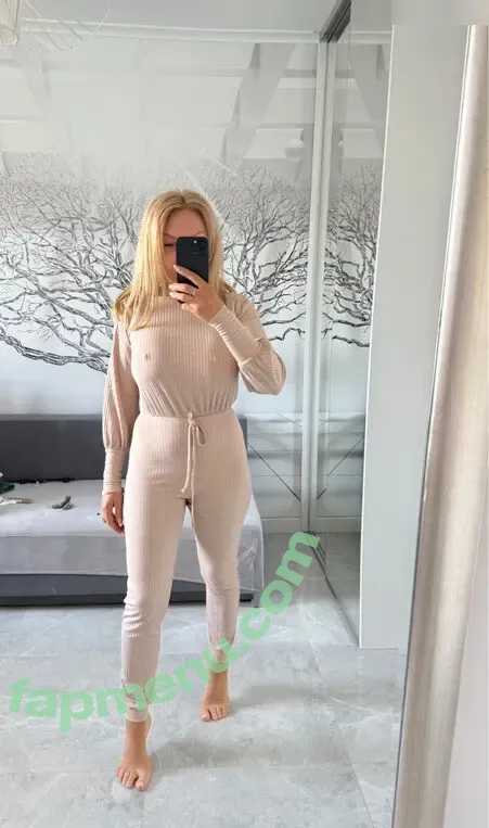 Vinted/eBay nude photo #6957 (Vinted/eBay)