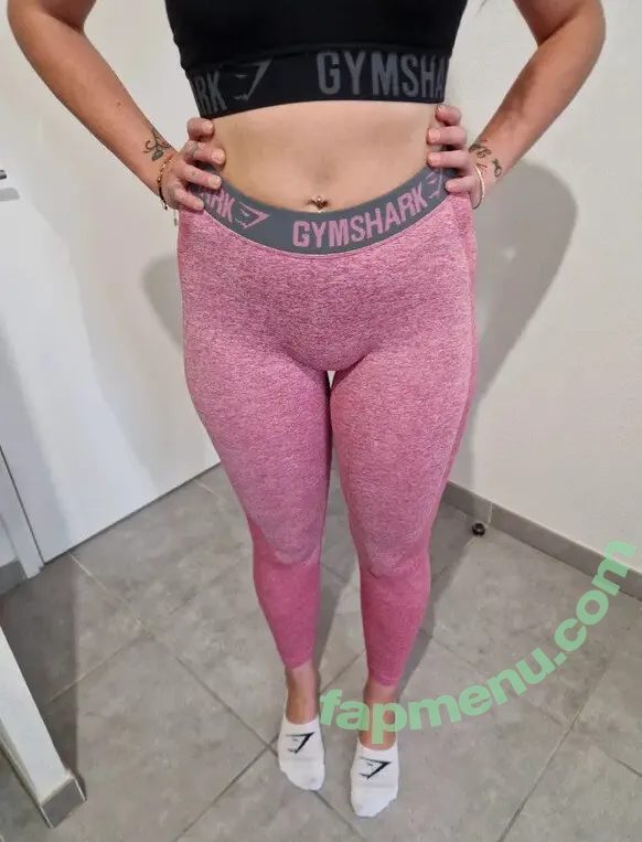 Vinted/eBay nude photo #7107 (Vinted/eBay)