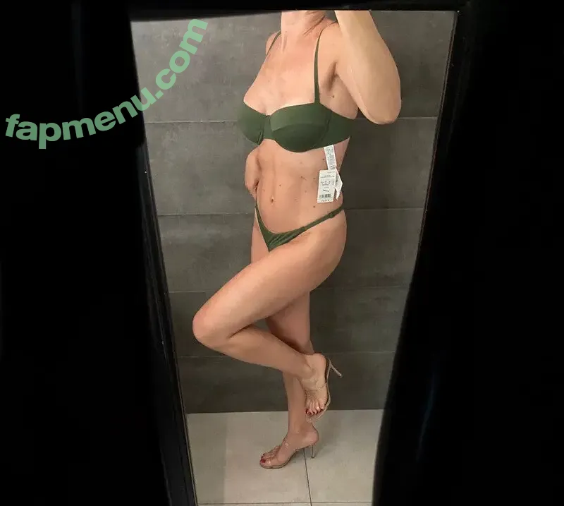 Vinted/eBay nude photo #7284 (Vinted/eBay)