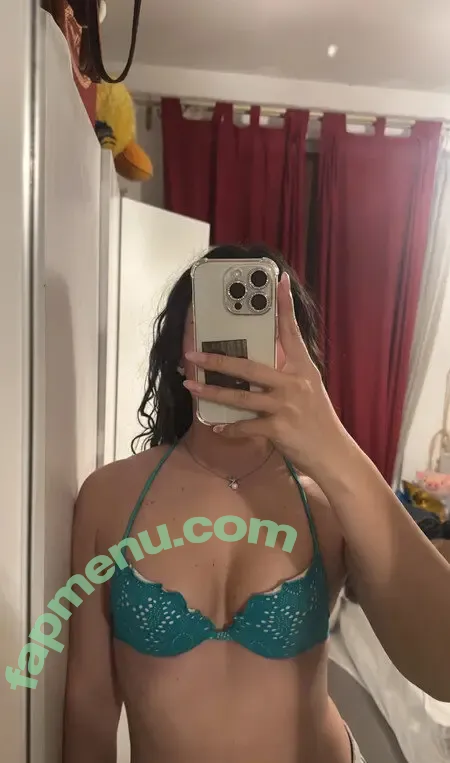 Vinted/eBay nude photo #7323 (Vinted/eBay)