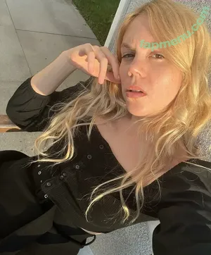  nude photo #0007