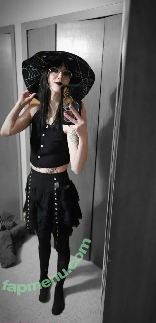 violavixene nude photo #0034 (violavixen)