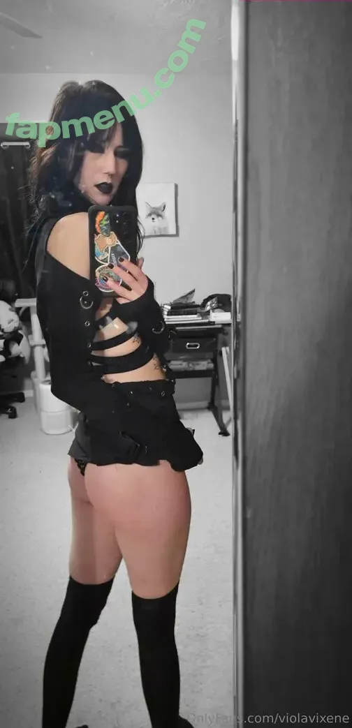 violavixene nude photo #0041 (violavixen)